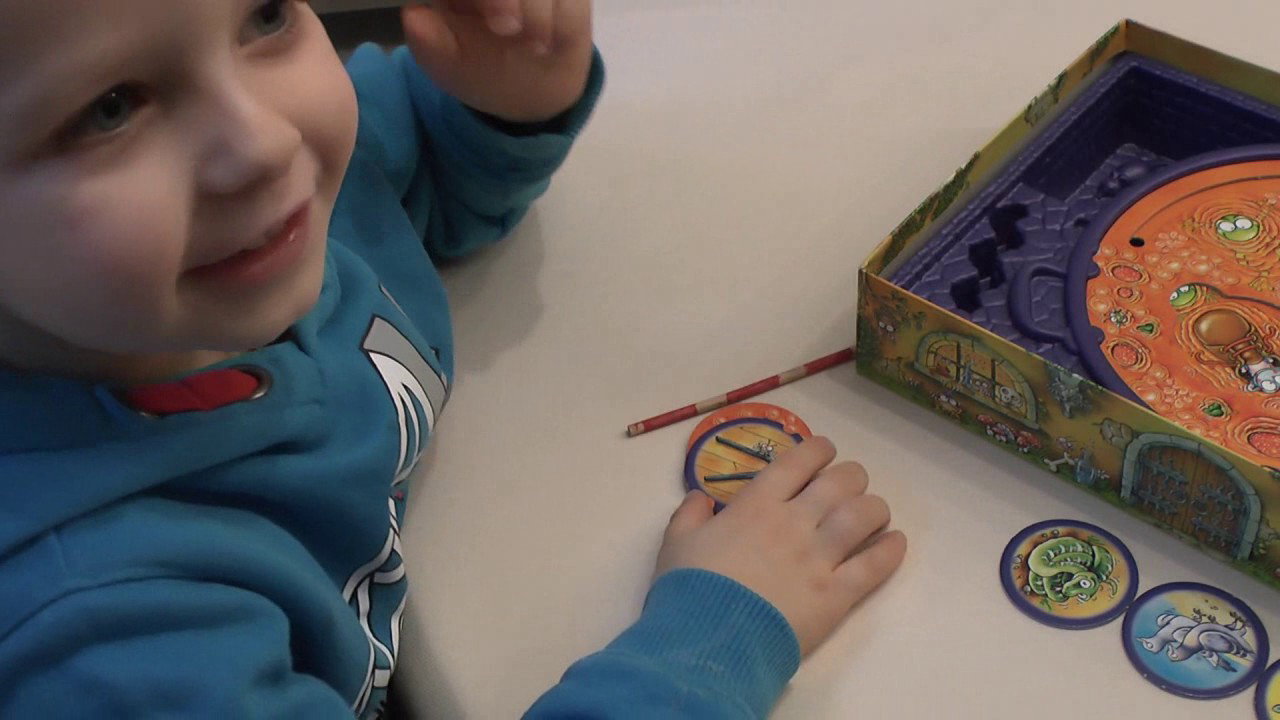 Die freche Sprech-Hexe (Ravensburger) - ab 4 Jahre - Kinderspiel - Gameplay TEIL 39