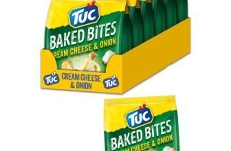 TUC Baked Bites Cream Cheese Onion e1665487518711