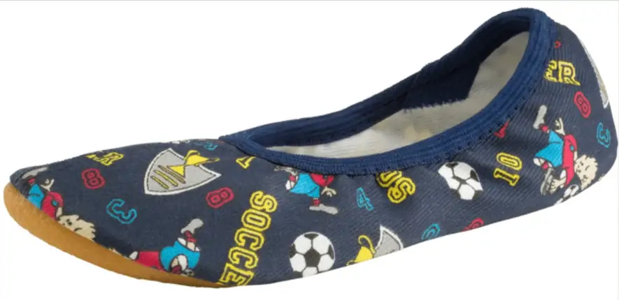 BECK Kids Gymnastikschuhe Soccer/Traffic/Star (3 Farben, Größe 23 bis 35) für je 3,99 € zzgl. 3,90 € Versand