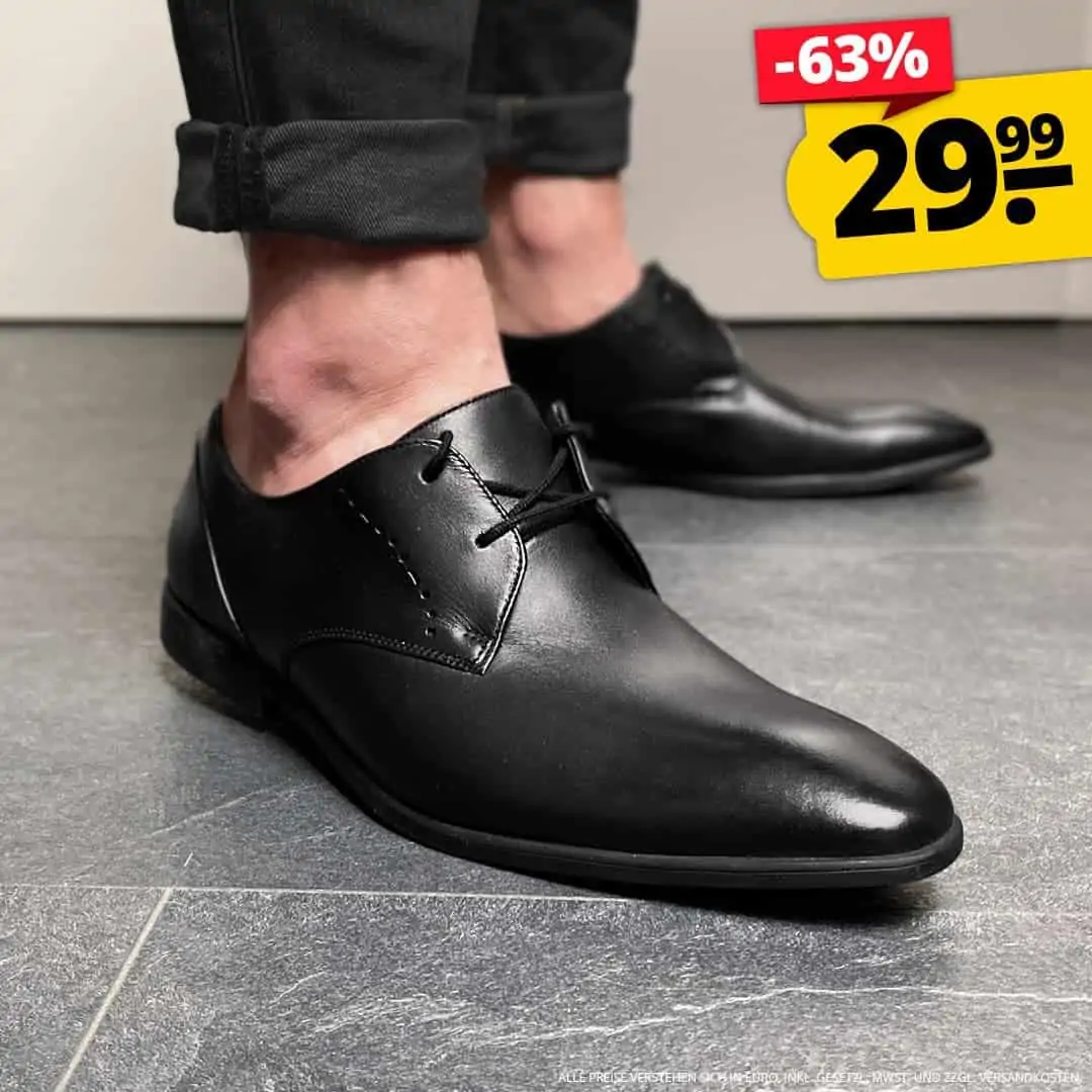 Clarks Bampton Lace Casual Herren Lederschuhe (Größe 39,5 bis 47) für 33,94 € inkl. Versand (statt 45,60 €)