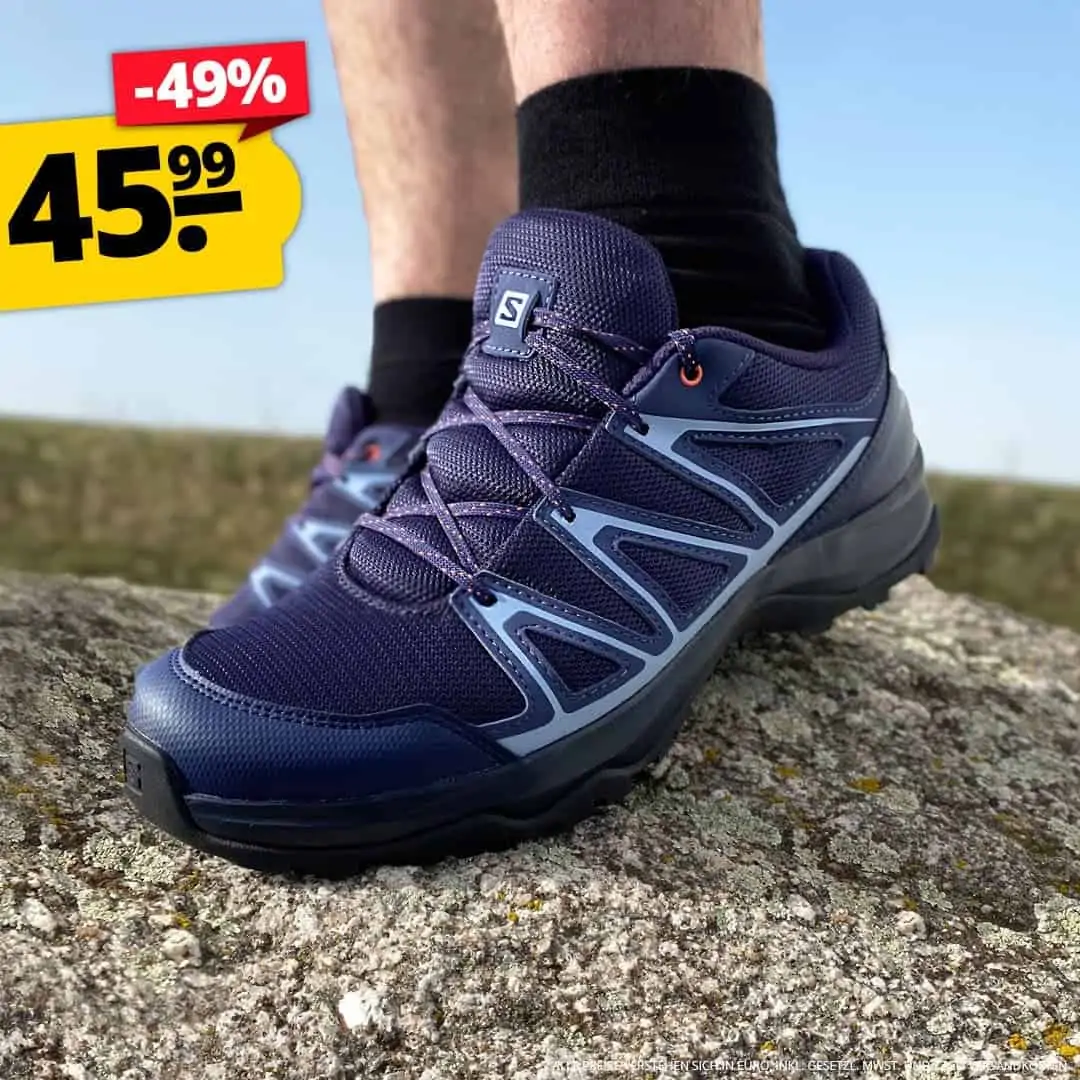 Salomon Barrakee & Halifax Outdoor Schuhe (5 Farben) für 45,99 € inkl. Versand