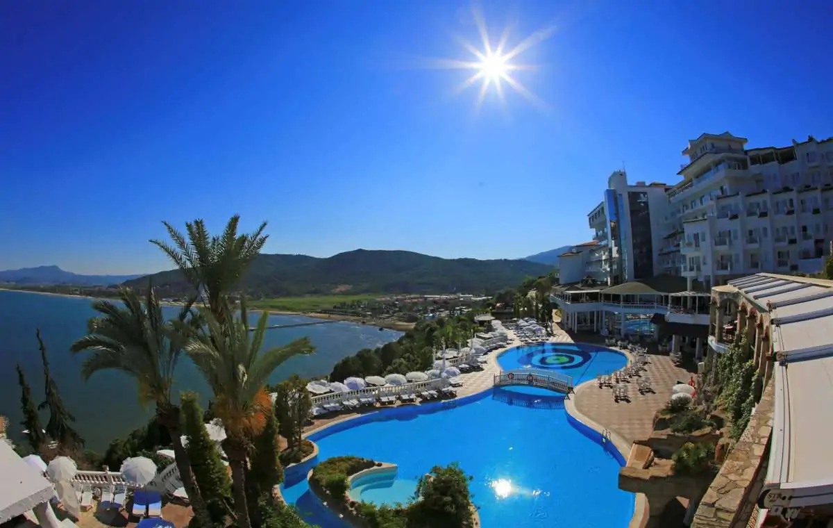 Last Minute  Türkische Ägäis  🌴8 Tage im 5* LABRANDA Ephesus Princess (Kusadasi) mit All Inclusive inkl. Flügen ab 379 € p.P
