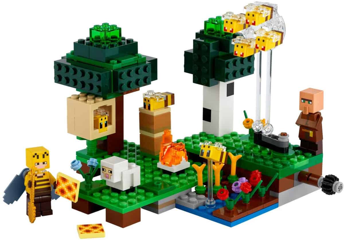 Lego Minecraft Die Bienenfarm 21165 1