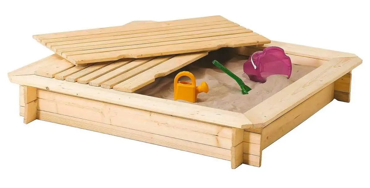 Sandkasten Komplett-Bausatz Fichtenholz (120 cm x 120 cm) für 39,99€ versandkostenfrei statt 48,99€