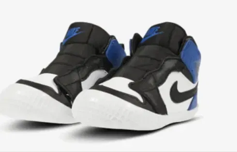 Jordan 1 Crib Bootie Baby Sneaker (Größe 16 bis 19,5) für 29,99 € inkl. Versand (statt 44,75 €) 😍