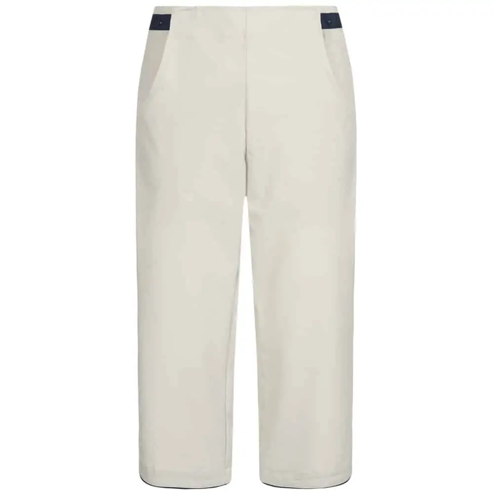[Exklusiv] Nike Mädchen 3/4 Sport Hose (Größe 128 bis 176) für 8,89 € zzgl. 3,95 € Versand