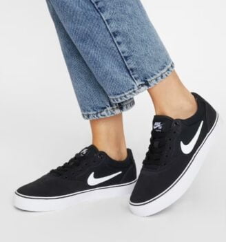 Nike SB Sneaker Chron in Schwarz ABOUT YOU