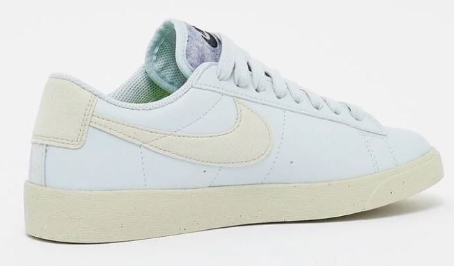 Nike Blazer Low Se Wmns Light Armory Blue Black Light Bone Light Armony Blue 2