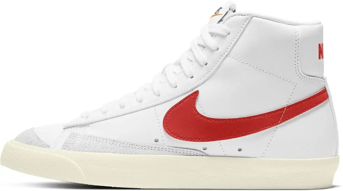 Nike Blazer Mid ’77 Vintage Women Sneaker (Gr. 36,5 – 38) für 52,99€ inkl. Versand statt 85,25€
