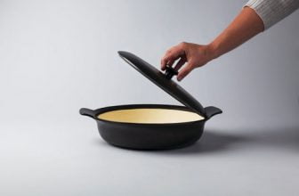 berghoff ron sauteuse aus gusseisen 28 cm
