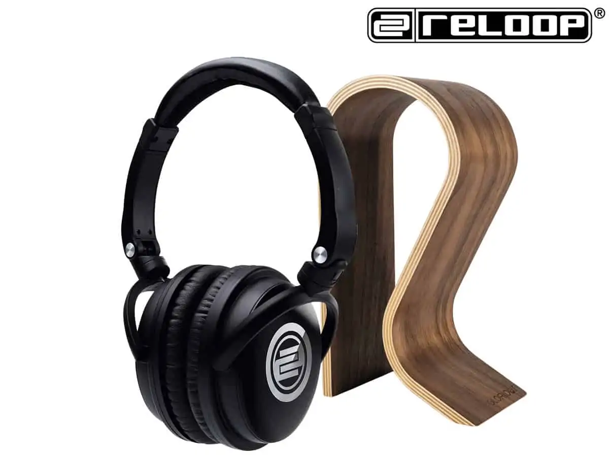 Reloop Airphones (Kopfhörer & Ständer, 2x 40-mm-Treiber, ANC) für 55,90€ inkl. Versand statt 92,20€