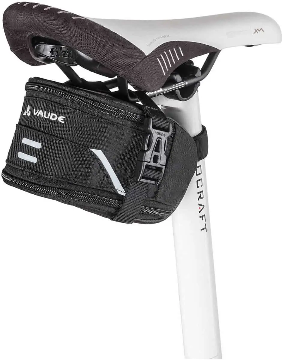 VAUDE Fahrradtasche Tool Stick M Satteltasche für 12,79€ [Prime] statt 17,85€