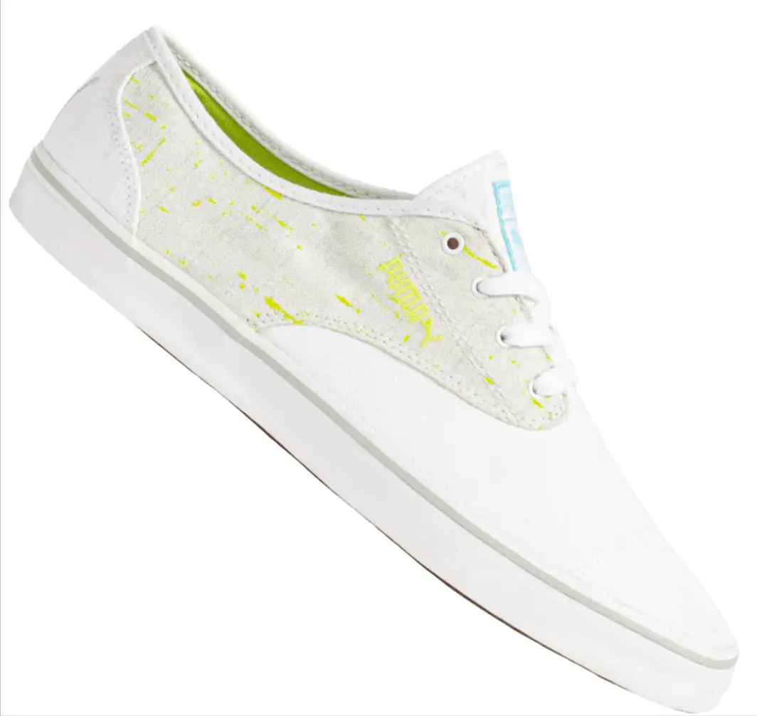 Puma Kamila Splatter Damen Sneaker (37,5 bis 42) in Weiß für 17,94€ inkl. Versand (statt 27€)