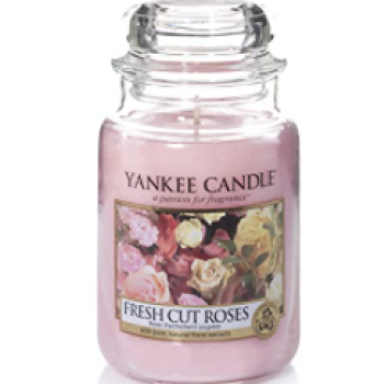 Amazon de Yankee Candle Duftkerze im Glas gross Fresh Cut Roses Brenndauer bis zu 150 Stunden