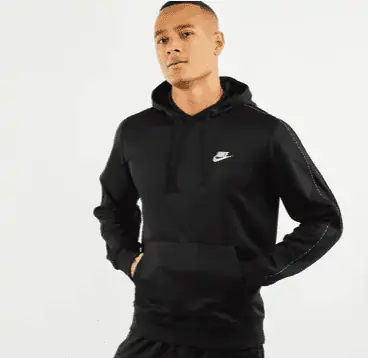 Nike Repeat Over The Head Herren Hoodie Kapuzenpullover (Gr. XS bis  XL) für 29,99 € inkl. Versand (statt 55,00 €)