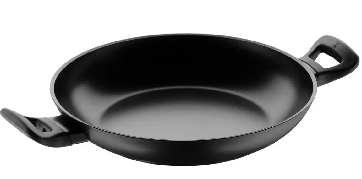 WMF ProfiSelect Servierpfanne 28 cm ab 19,99€ (statt 49€)