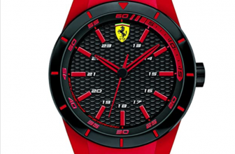 Scuderia Ferrari Herren Analog Quarz Armbanduhr mit Silikonarmband 0840005 Amazon de Uhren