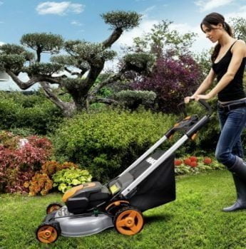 Worx Akku Rasenmaeher 40 V WG772E 2 1