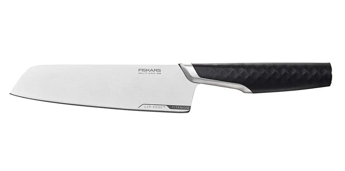 Fiskars Titan Santoku-Messer Küchenmesser (16 cm) für 50,67€ inkl. Versand statt 65,06€