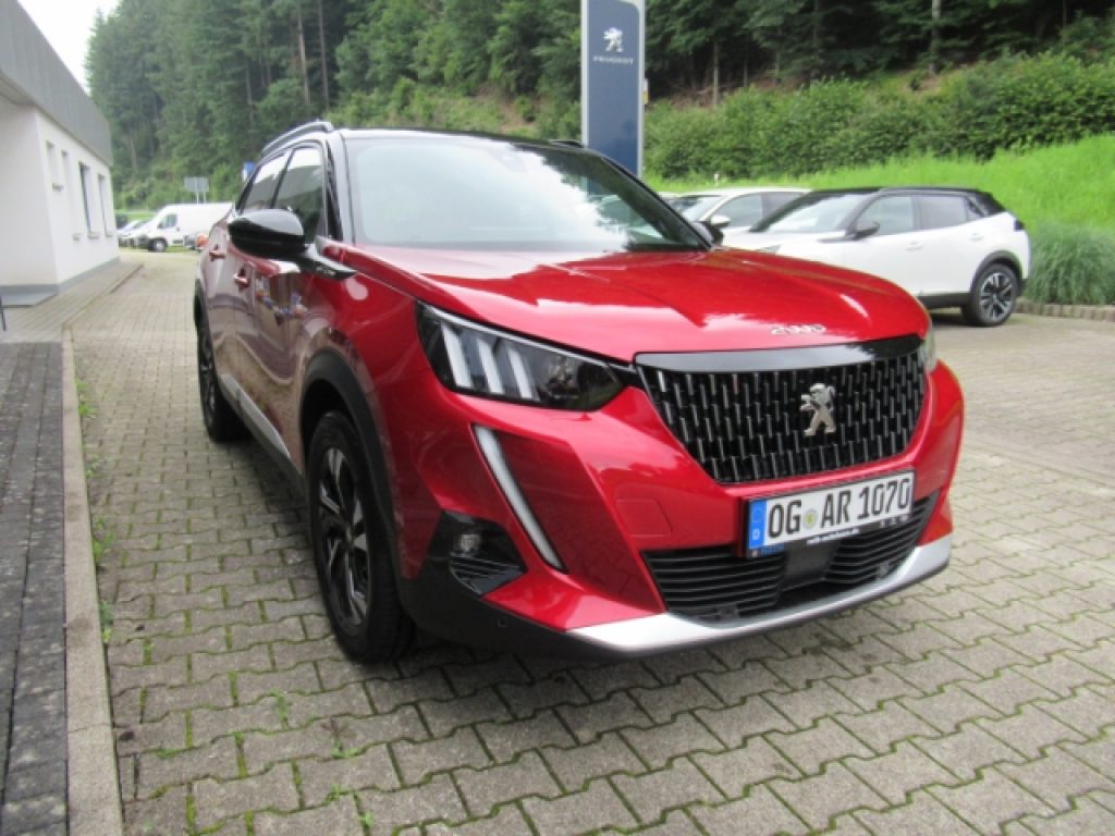 Peugeot 2008 Puretech 130 Allure