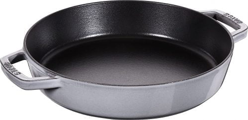 Staub Bratpfanne mit 2 Griffen 26 cm für 76,96 € inkl. Versand (statt 92,49 €)