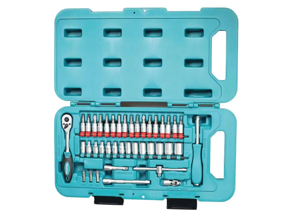 Makita P-90283 Steckschlüssel-Bit-Set für 35,90 € inkl. Versand statt 53,99 €