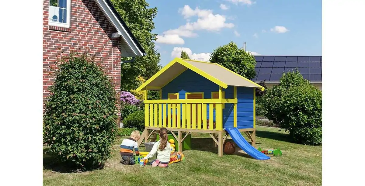 Akubi Stelzenhaus Knüsperhäuschen mit Rutsche für 599,99 € inkl. Versand statt 724,99 €