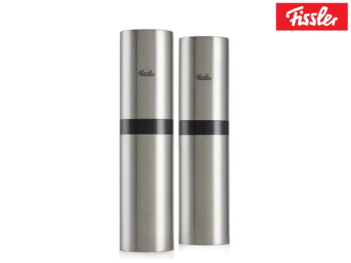 Fissler Pfeffer- und Salzmühle (Keramikmahlwerk, Gebürsteter Edelstahl 18/10, 20 cm) für 19,95 € inkl. Versand (statt 25,95 €)