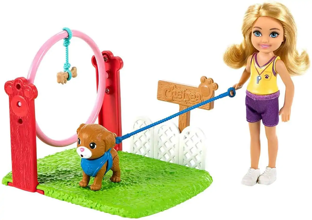 Barbie Chelsea Hundetrainerin-Spielset (Puppe + Zubehör) für 10,42 € [Prime] statt 15,37 €