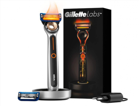 Gillette Labs Heated Razor Nassrasierer Herren Rasierer 2 Rasierklingen Ladestation beheizbar Amazon de Drogerie Koerperpflege