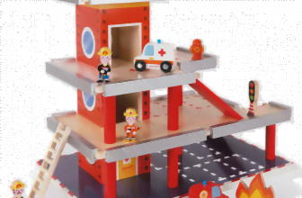 Janod Feuerwehrstation aus Holz mit 10 teiligem Zubehoer Set e1633875959689