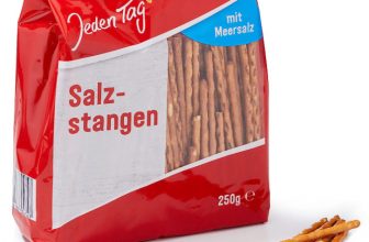 Jeden Tag Salzstangen mit Meersalz g Amazon de Lebensmittel Getränke