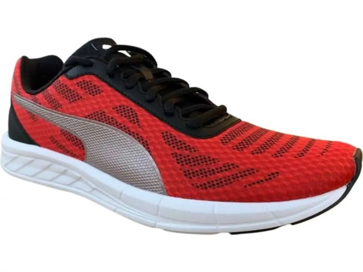 Puma Meteor Sneakers (Gr. 40,5 bis 45) für 40,90 € inkl. Versand statt 61,49 €