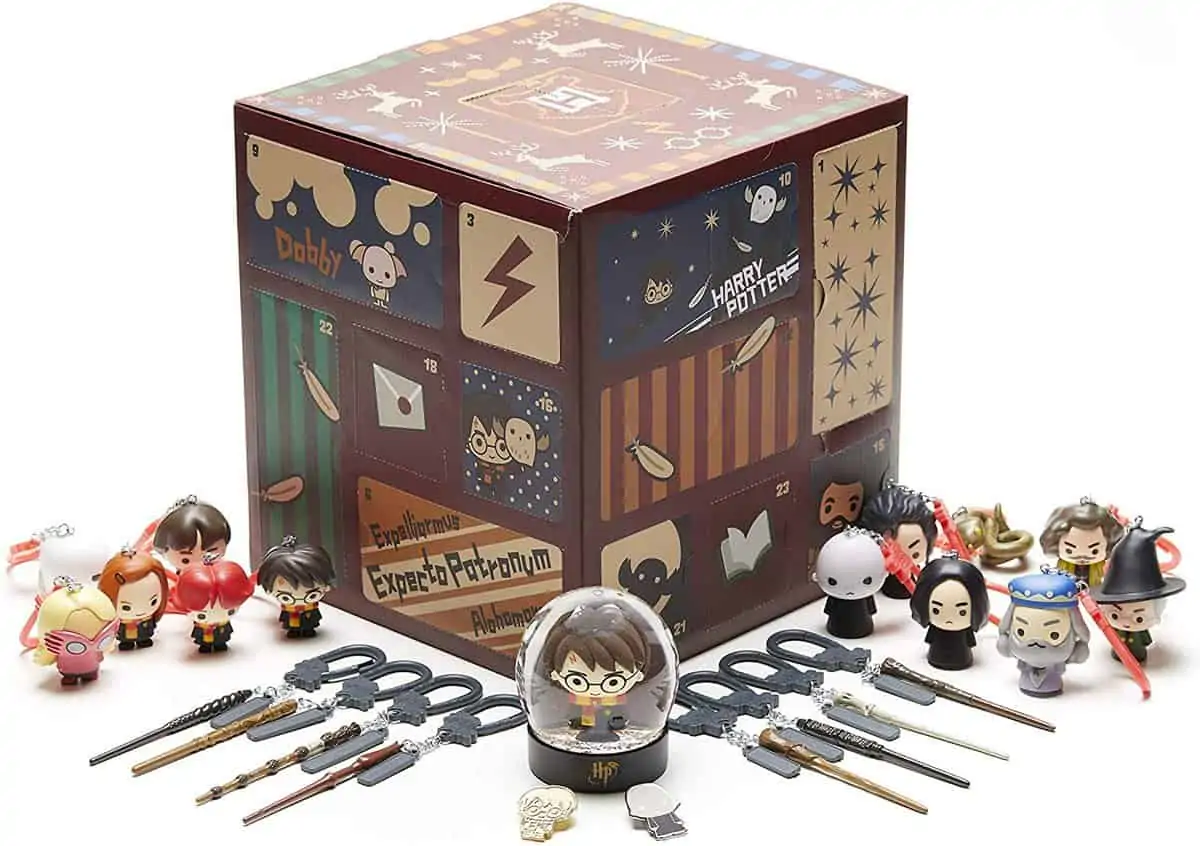 Harry Potter Adventskalender-Würfel mit 24 Geschenken für 37,61 € inkl. Versand statt 49,95 €