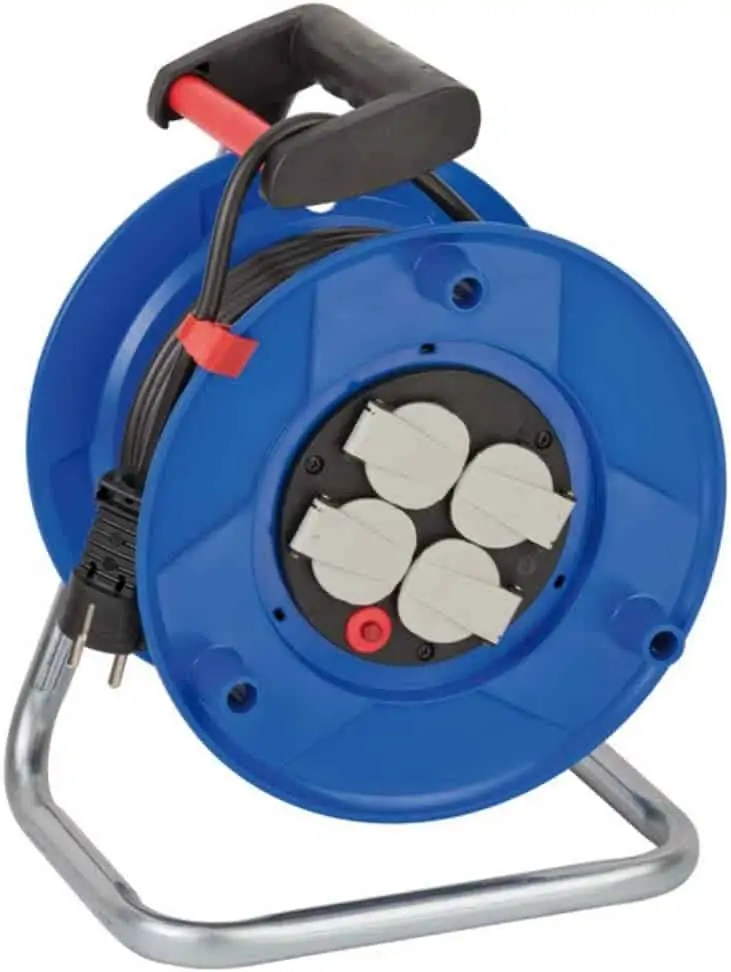 Brennenstuhl Garant Kabeltrommel (Indoor-Kabeltrommel 25m, 4x Schuko mit Deckel) für 29,99 € inkl. Versand statt 39,40 €