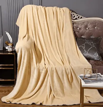 Furnina Sofa Kuscheldecke in Gelb 130x150cm für 4,99 € (Prime)