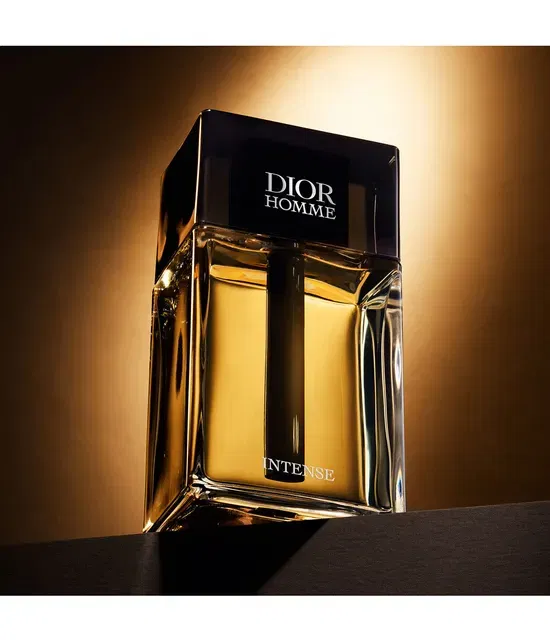 Dior Homme Intense Eau de Parfum (150ml) ab 98,95 € inkl. Versand