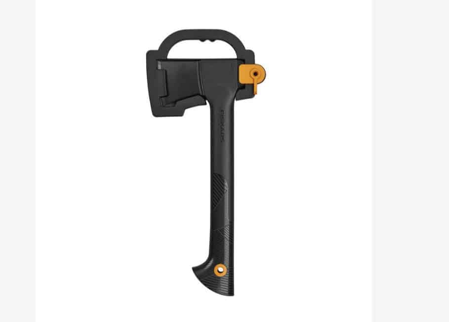 Fiskars Universalaxt Solid A6