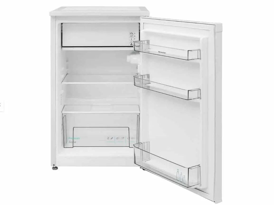 Sharp Tischkühlschrank SJ-UF088M4W mit Gefrierfach für 153,95 € inkl. Versand statt 203,95 €