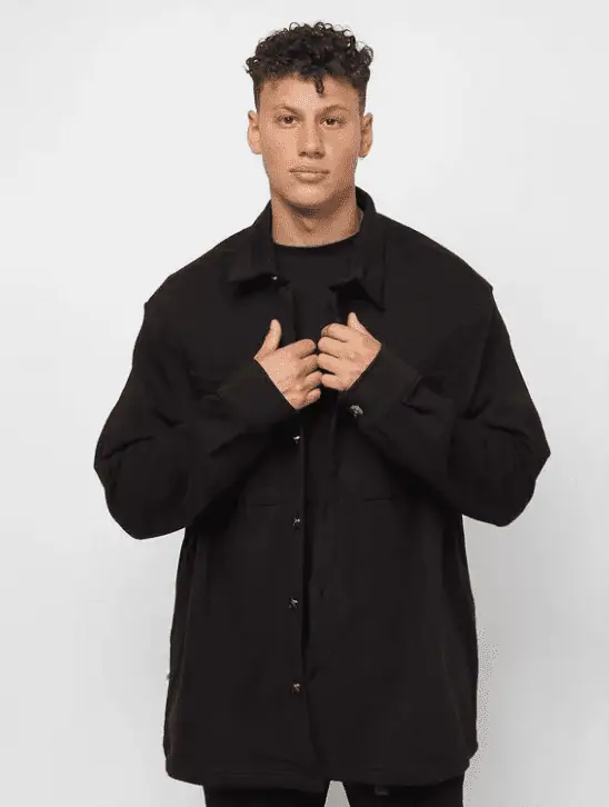 Urban Classics Herren Organic Terry Shirt (Gr. S bis XXL) für 31,99 € inkl. Versand (statt 48,99 €)