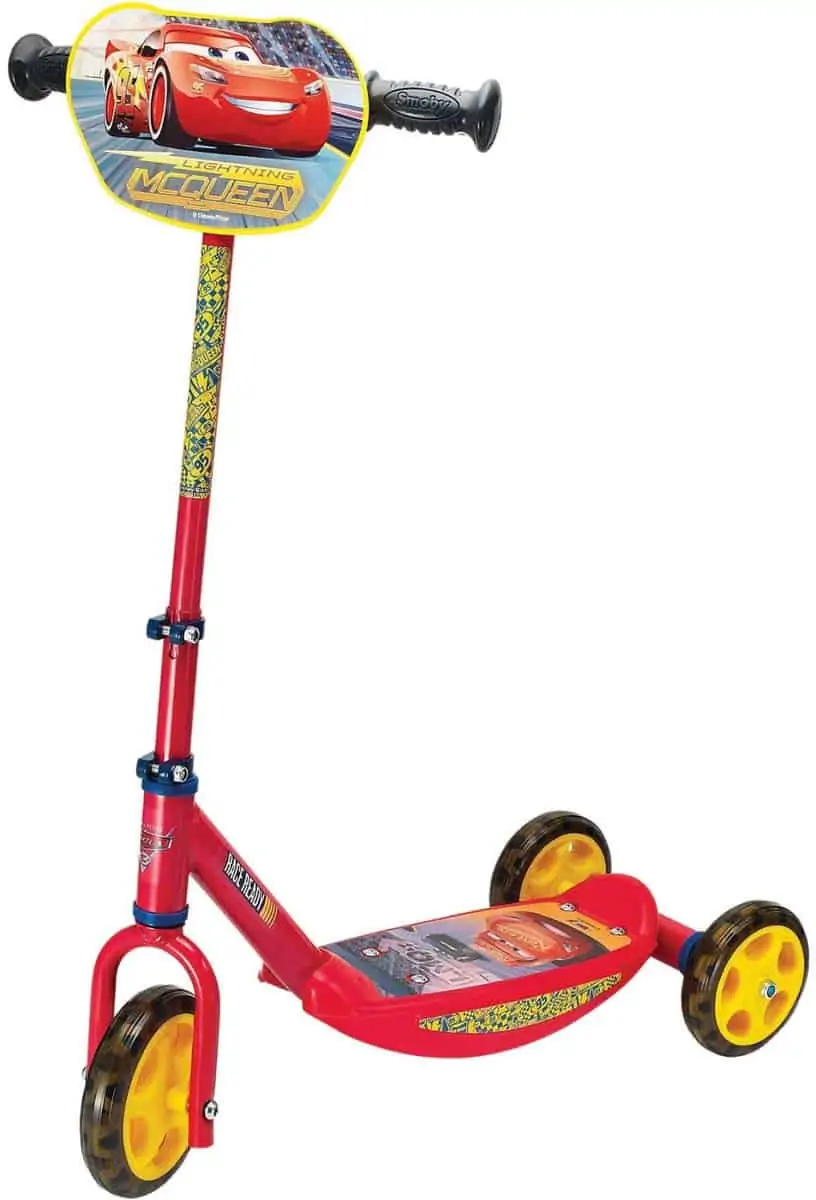 Smoby – Cars Roller – 3 Rädriger Scooter für 13,99 € [Prime] statt 19,44 €