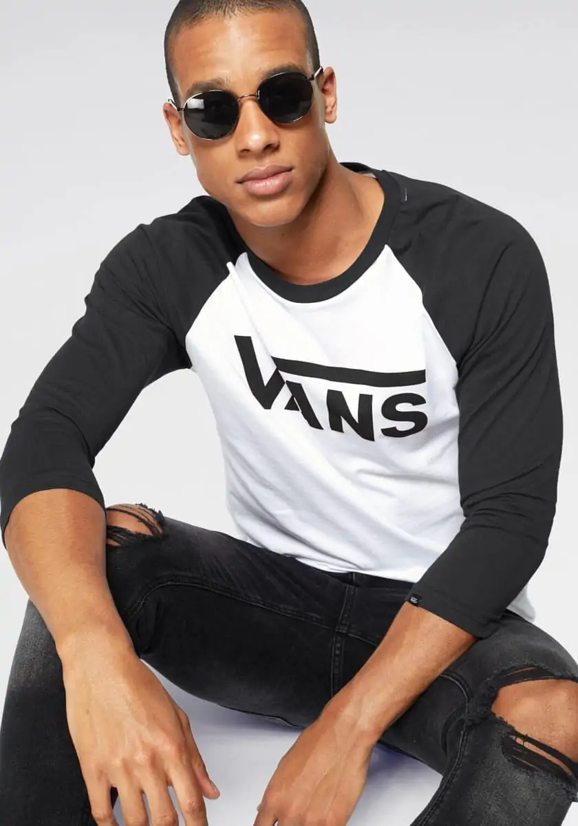 Vans Herren Classic Raglan T-Shirt (Gr. XS bis XXL) für 15,75 € [Prime] statt 23,49 €