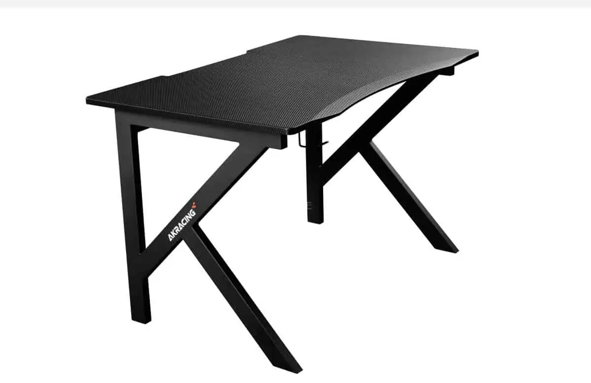 AKRacing Summit Gaming-Tisch in Carbon Optik für 209,98 € inkl. Versand statt 299,00 €