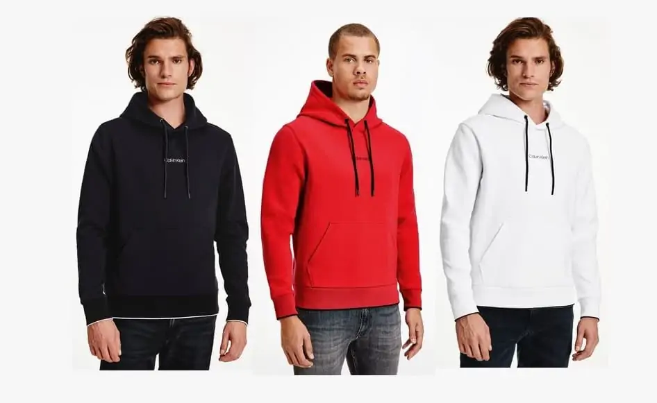 Calvin Klein Hoodie Center Logo Hoodie (in weiß, schwarz oder rot) für 39,94 € inkl. Versand statt 70,00 €