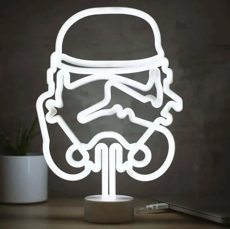 Original Stormtrooper Neon Tube Light (USB betrieben) für 27,48 € inkl. Versand statt 36,95 €