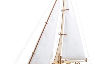 UGEARS 3D Puzzle Trimaran Merihobus Schiff e1641575213186