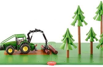 siku 5605 Forst Set mit Traktor e1642625843972