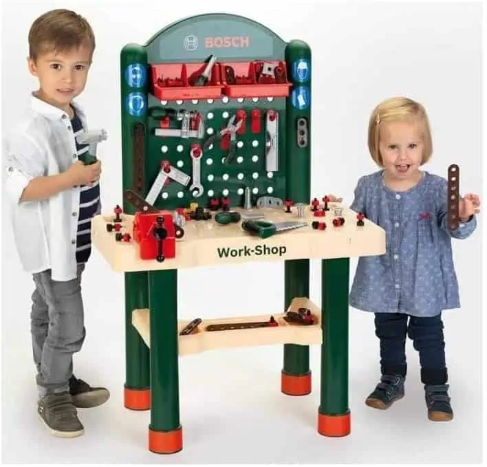 Theo Klein 8461 Bosch Werkbank für 33,52 € inkl. Versand statt 49,48 €