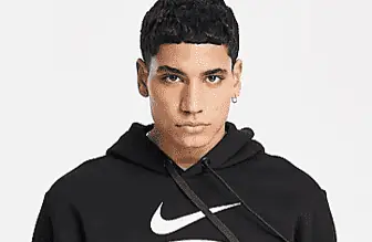 Nike – Swoosh – Kapuzenpullover in Schwarz mit grossem Swoosh Logo   ASOS