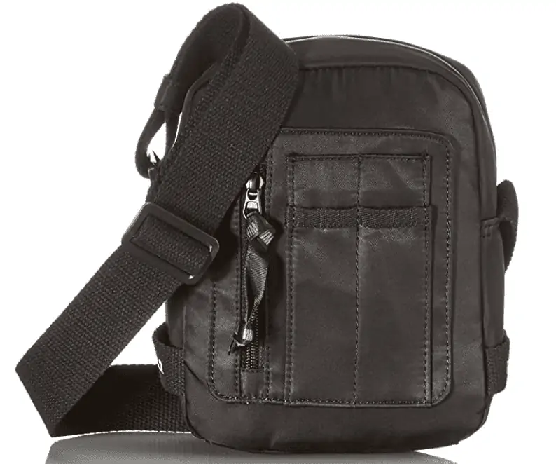 Denim TOM TAILOR TACOMA Herren Umhängetasche S, 17x8x21 16,66 € inkl. Prime-Versand statt 40,49 €